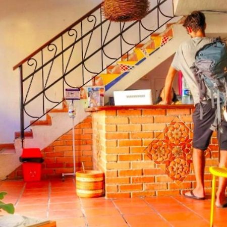 Fatima Hostel Santa Marta المظهر الخارجي الصورة